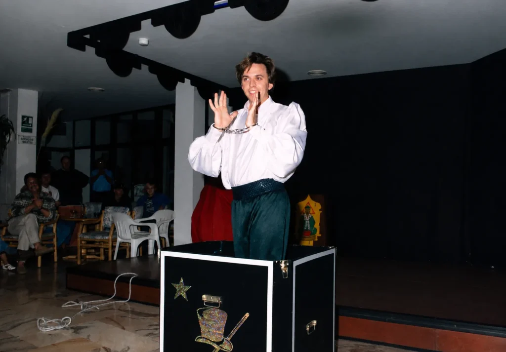 arcano-show-escape-caja-web