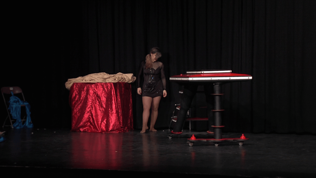 escalera arcano show