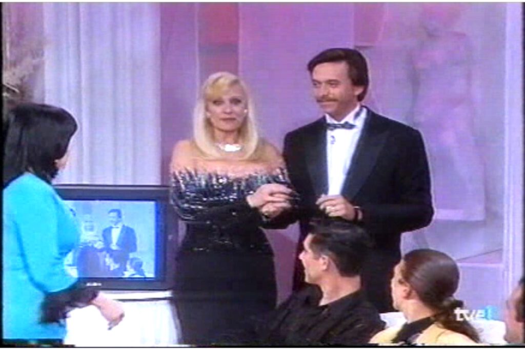 rafaella carra,loles leon,angel garó y arcano show