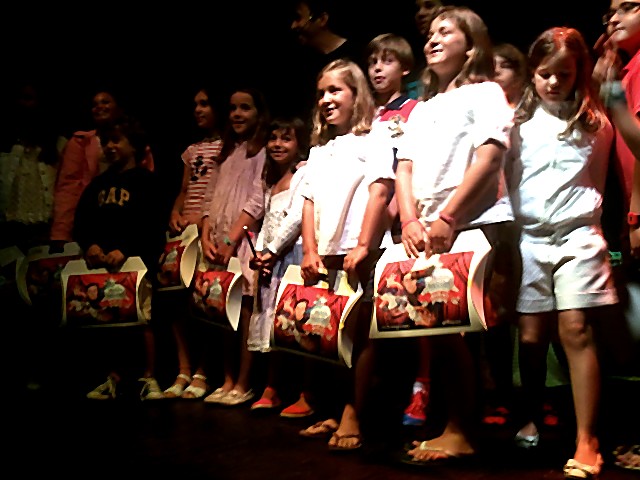 arcano-show-cursos-magia-ninos-maletines-historicos-10